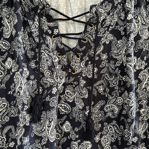 Chaps blue paisley floral tie front top - Picture 3 of 4